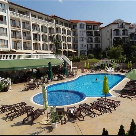 Triumph Holiday Village Sveti Vlas Ngoại thất bức ảnh