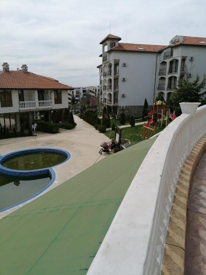 Triumph Holiday Village Sveti Vlas Ngoại thất bức ảnh