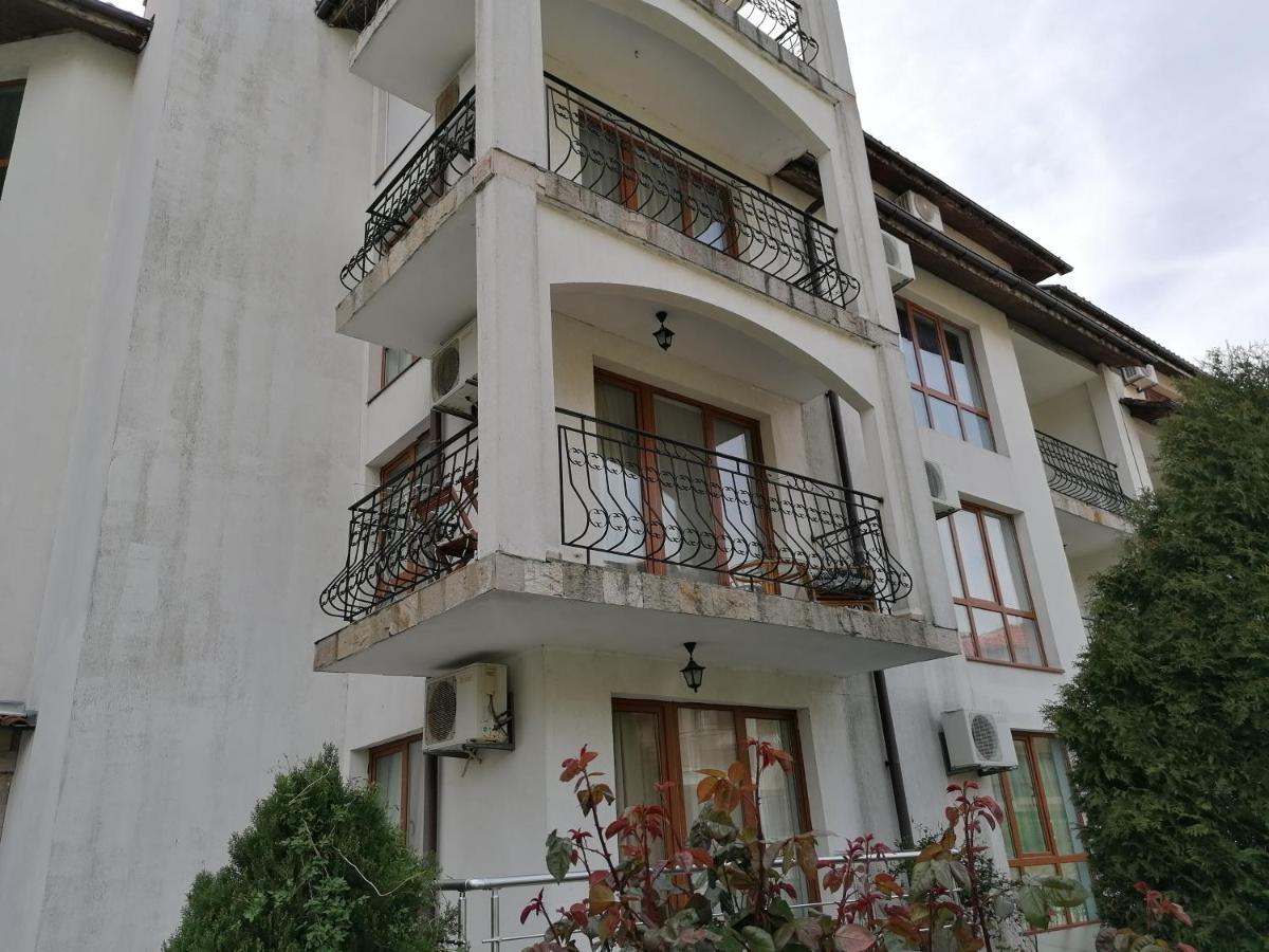 Triumph Holiday Village Sveti Vlas Ngoại thất bức ảnh