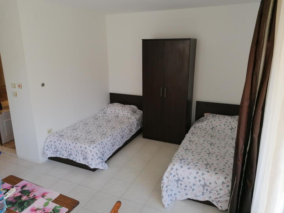 Triumph Holiday Village Sveti Vlas Ngoại thất bức ảnh