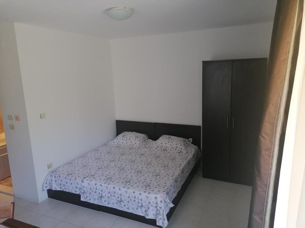 Triumph Holiday Village Sveti Vlas Ngoại thất bức ảnh