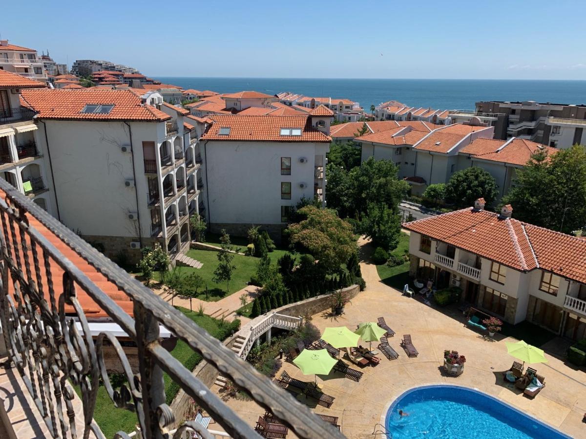 Triumph Holiday Village Sveti Vlas Ngoại thất bức ảnh