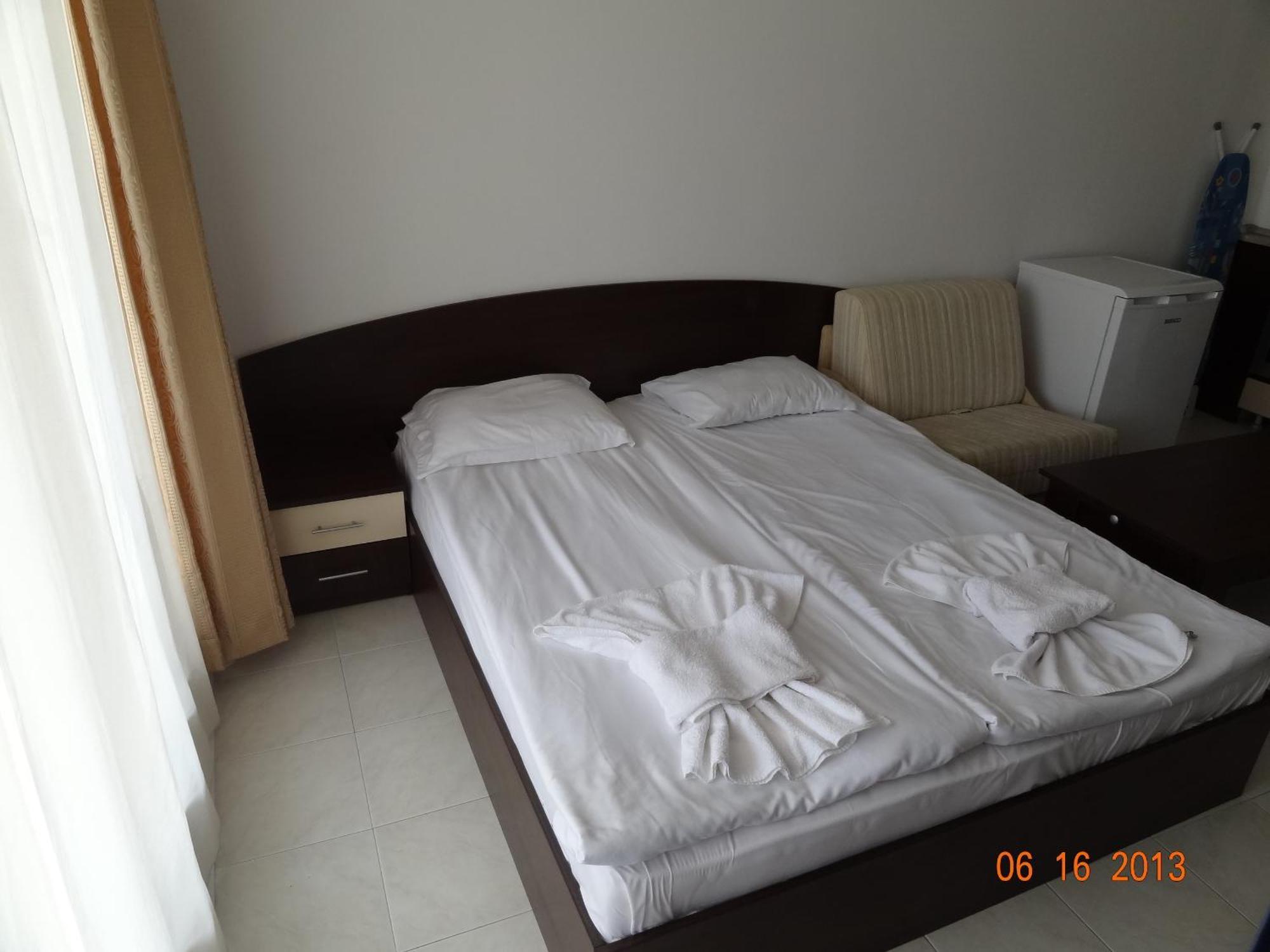 Triumph Holiday Village Sveti Vlas Phòng bức ảnh