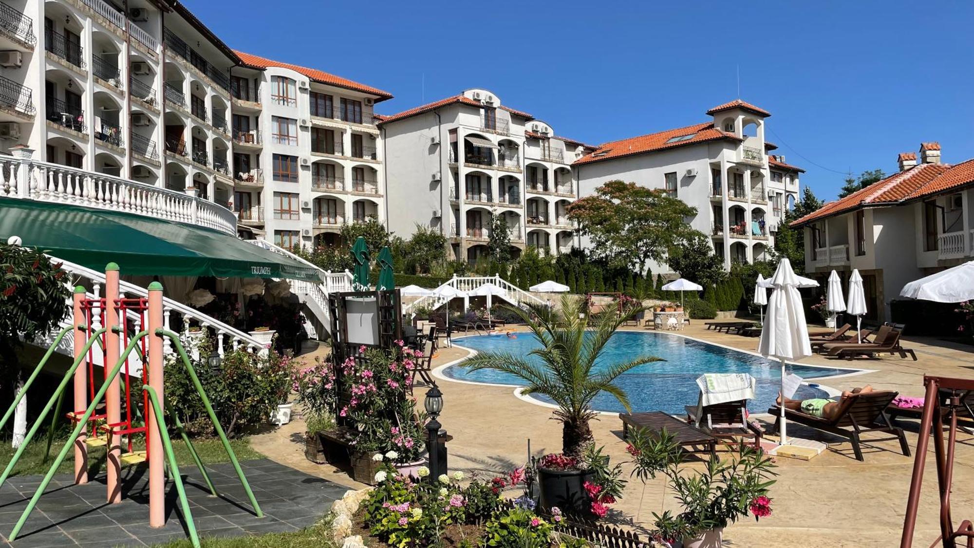 Triumph Holiday Village Sveti Vlas Ngoại thất bức ảnh