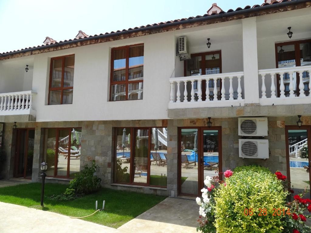 Triumph Holiday Village Sveti Vlas Phòng bức ảnh